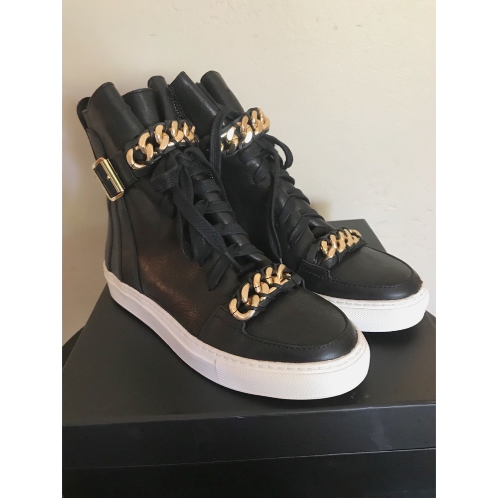 Rachel Zoe sneakers NWT